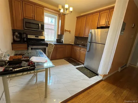7 E 181st Street Bronx NY 10453