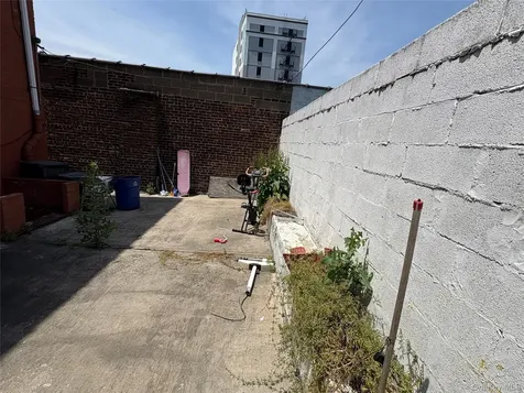 7 E 181st Street Bronx NY 10453