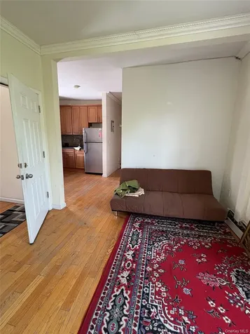 7 E 181st Street Bronx NY 10453