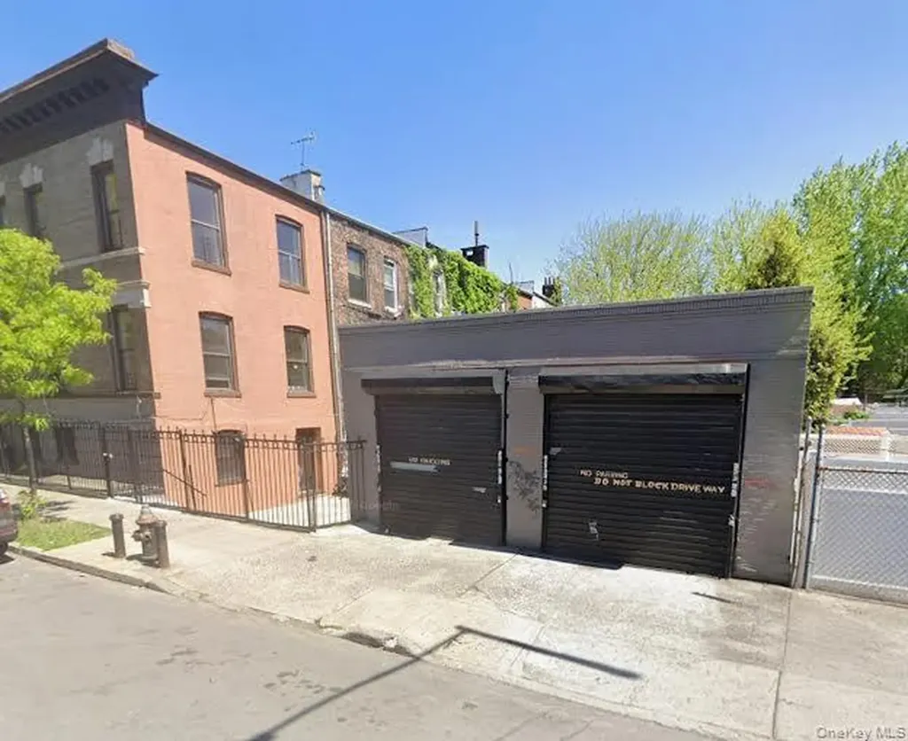 440 E 186th Street Bronx NY 10458