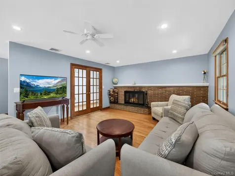 32 Turner Road Pearl River NY 10965