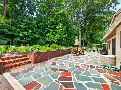 32 Turner Road Pearl River NY 10965