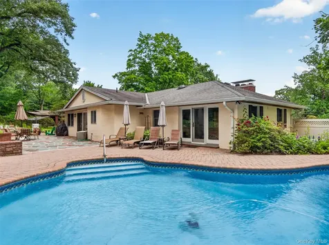 32 Turner Road Pearl River NY 10965