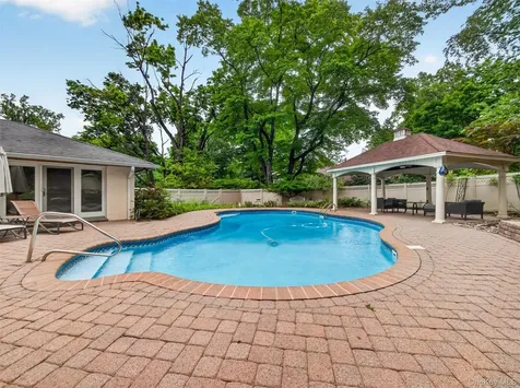 32 Turner Road Pearl River NY 10965