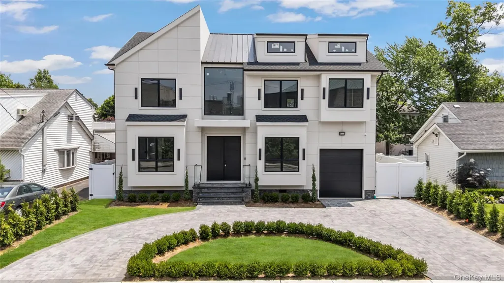 857 Glen Drive Woodmere NY 11598
