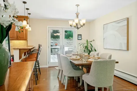 15 Deerfield Lane S Pleasantville NY 10570