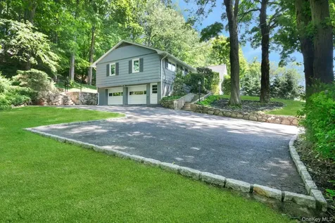 15 Deerfield Lane S Pleasantville NY 10570