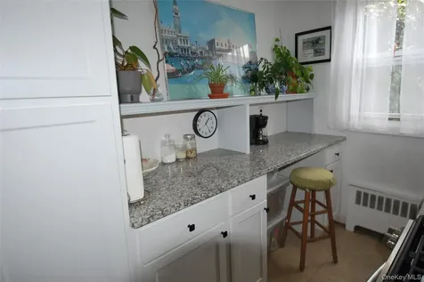 4 Stokes Road Yonkers NY 10710