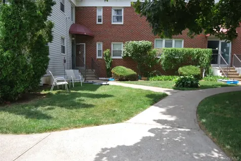4 Stokes Road Yonkers NY 10710