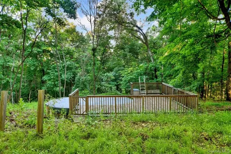 2 Victor Lane Mahopac NY 10512