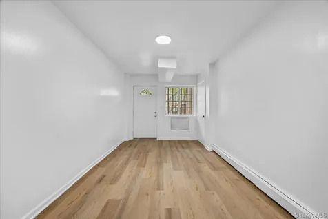 2470 Glebe Avenue Bronx NY 10461