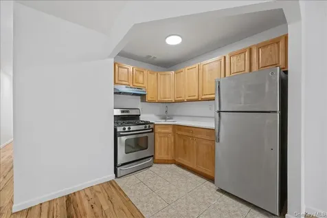 2470 Glebe Avenue Bronx NY 10461