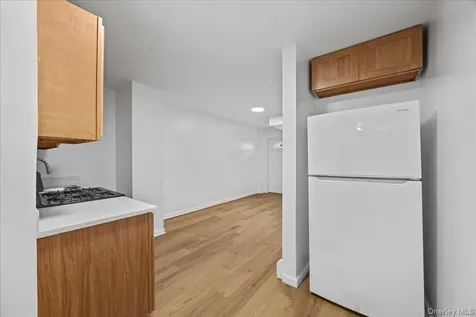2470 Glebe Avenue Bronx NY 10461