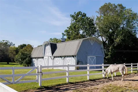 491 Muttontown Road Muttontown NY 11791
