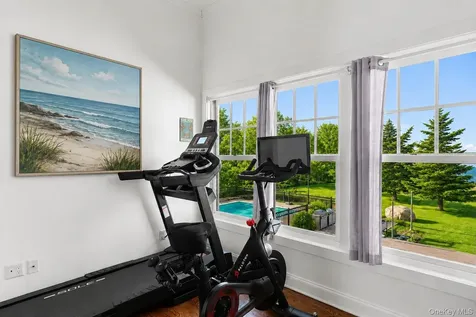 160 Sound Drive Greenport NY 11944