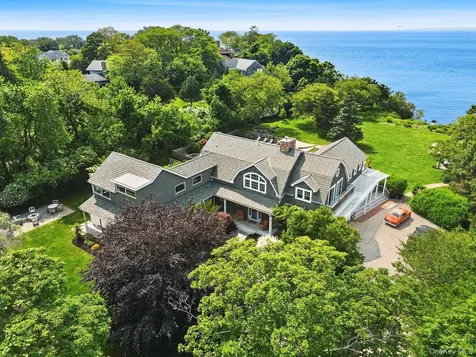 160 Sound Drive Greenport NY 11944
