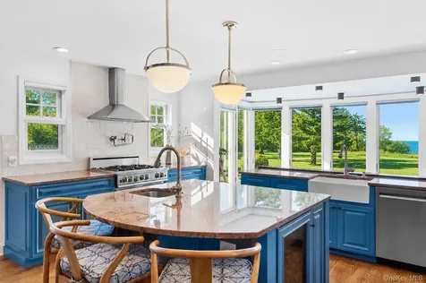 160 Sound Drive Greenport NY 11944