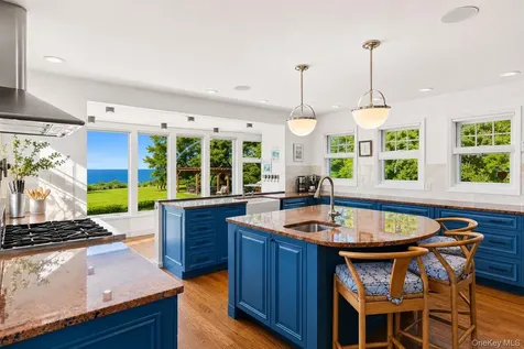 160 Sound Drive Greenport NY 11944