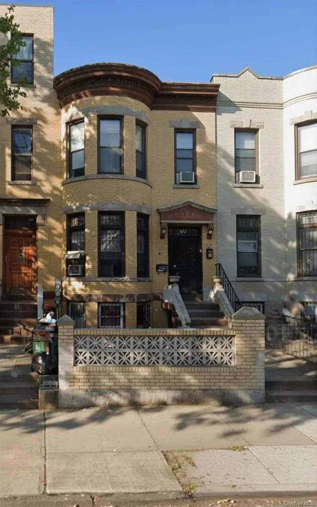 969 55th Street Brooklyn NY 11219