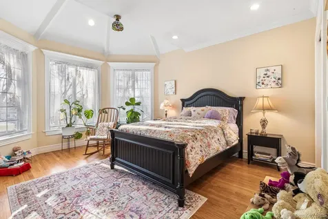 139 Private Road East Patchogue NY 11772