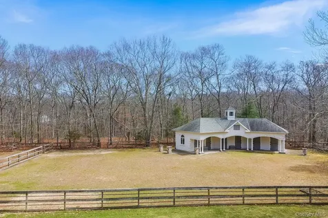 139 Private Road East Patchogue NY 11772
