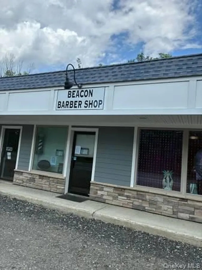 1164 State Route 9g Hyde Park NY 12538