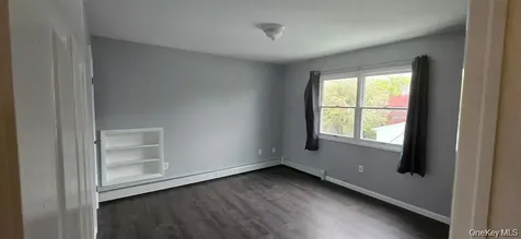 8 Harmony Lane Westbury NY 11590