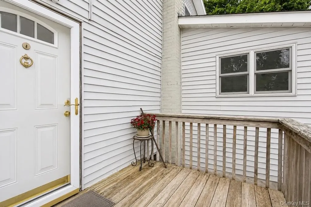 219 E Main Street Beacon NY 12508