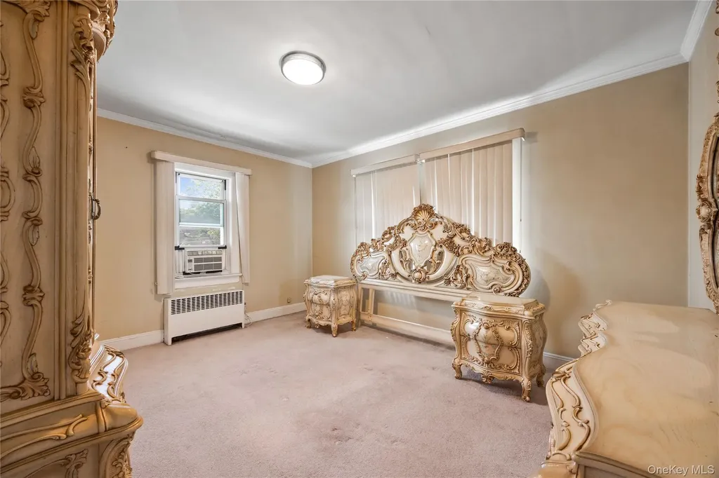 2328 Williamsbridge Road Bronx NY 10469