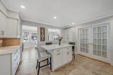 51 Skylark Road Massapequa Park NY 11762