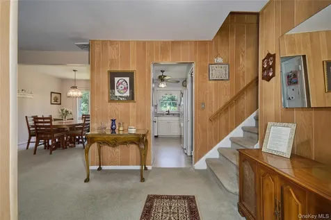 8 Abbie Lane Hyde Park NY 12538