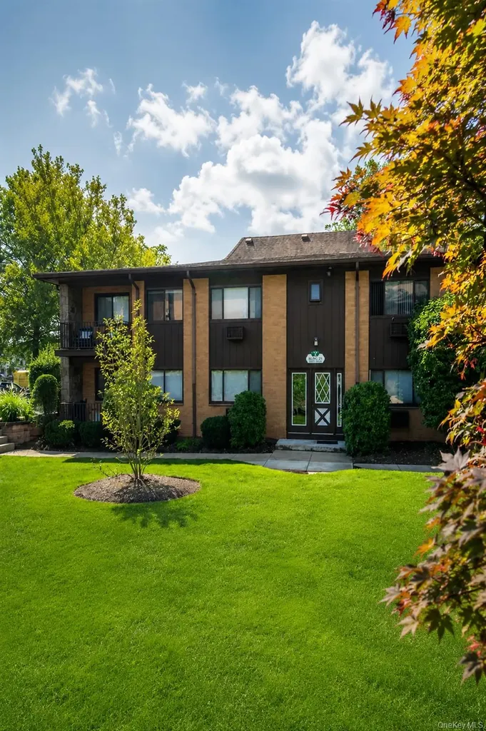 2 W Lawrence Park Drive Piermont NY 10968