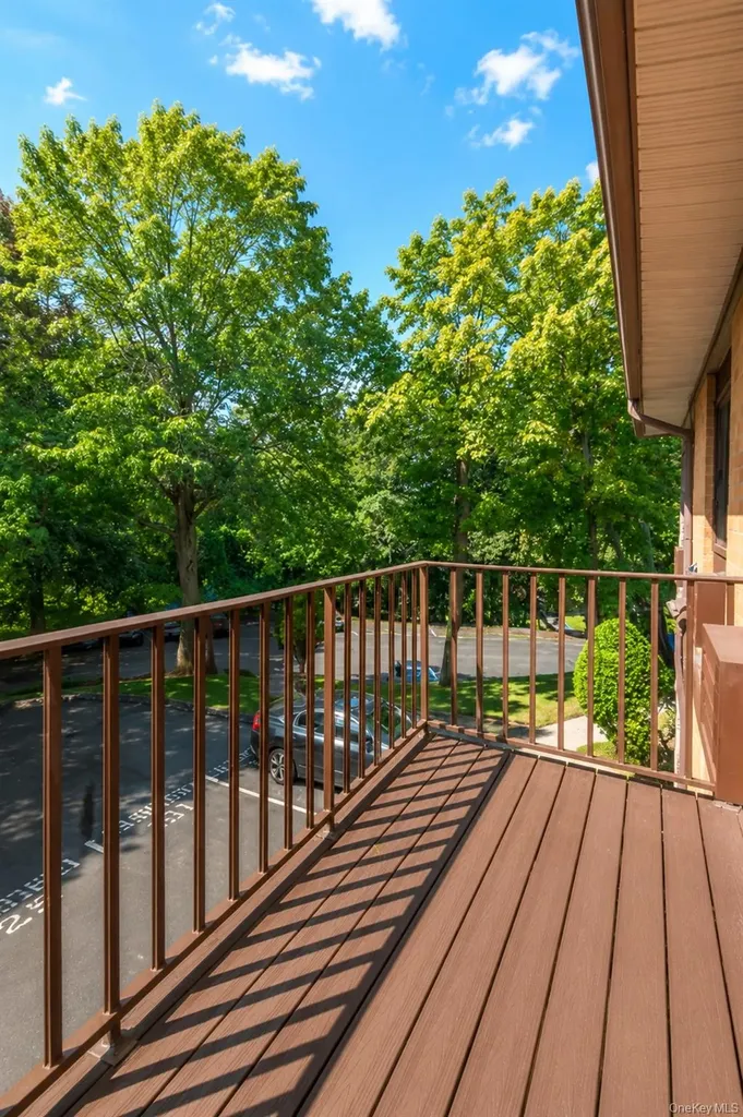 2 W Lawrence Park Drive Piermont NY 10968
