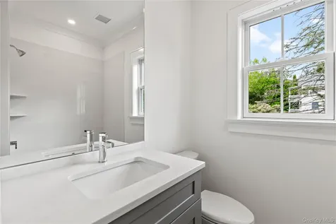 86 B Maple Avenue Rye NY 10580