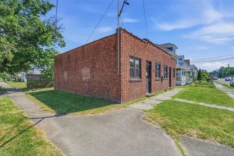 118 Grand Street Kingston NY 12401