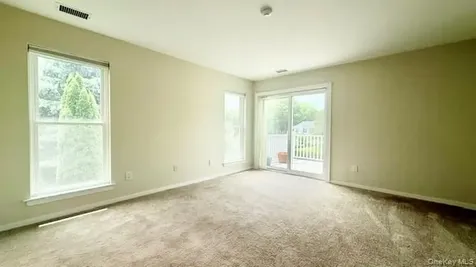 102 Hampton Vista Drive Manorville NY 11949