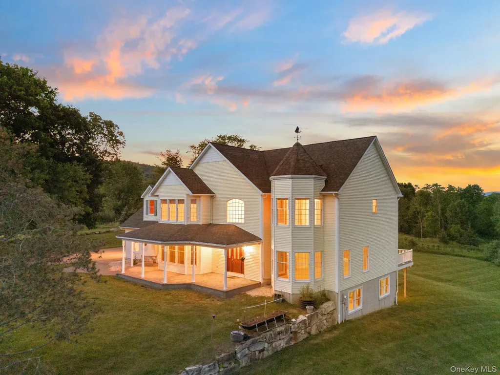 128 Old Pawling Road Pawling NY 12564