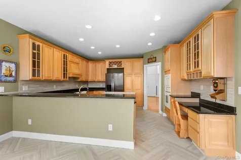 128 Old Pawling Road Pawling NY 12564