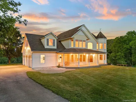 128 Old Pawling Road Pawling NY 12564