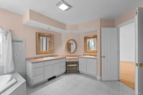 128 Old Pawling Road Pawling NY 12564