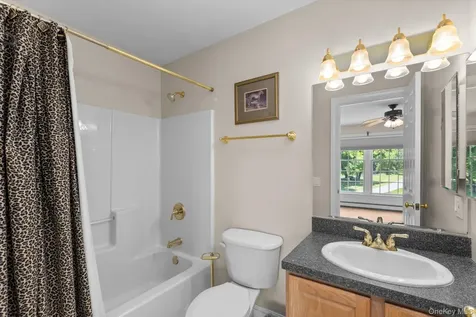 128 Old Pawling Road Pawling NY 12564