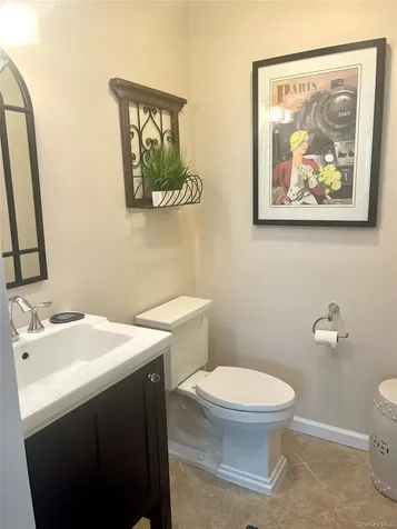 1305 Gotham Court W Saint James NY 11780