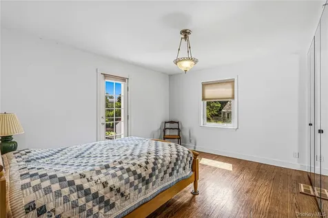 36 Strathmore Road Great Neck NY 11023