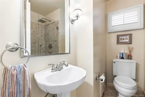 38 Winfield Avenue Harrison NY 10528