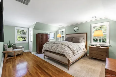 38 Winfield Avenue Harrison NY 10528