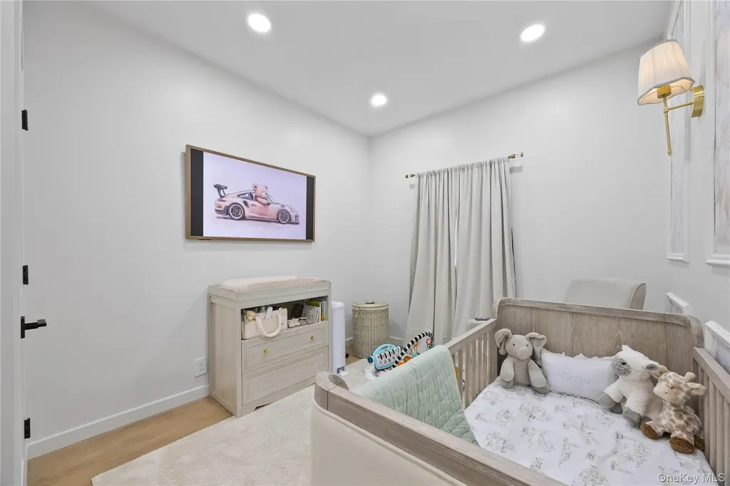 1518 Fielding Street Bronx NY 10469