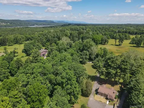 11 Kessler Drive Hyde Park NY 12538
