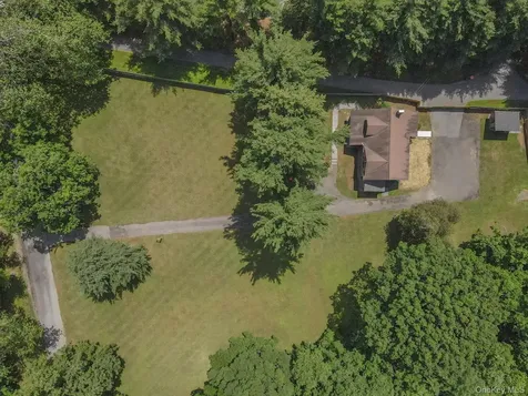 11 Kessler Drive Hyde Park NY 12538