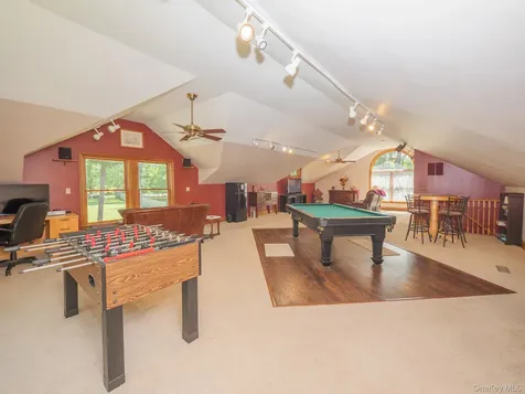 11 Kessler Drive Hyde Park NY 12538