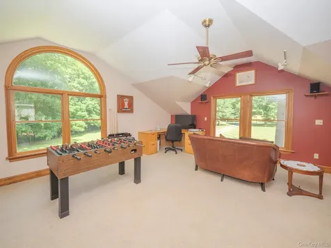 11 Kessler Drive Hyde Park NY 12538